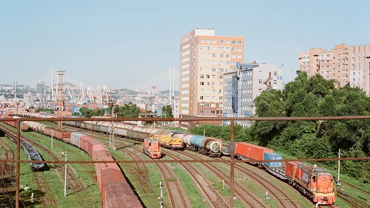 Rolling into Vladivostok