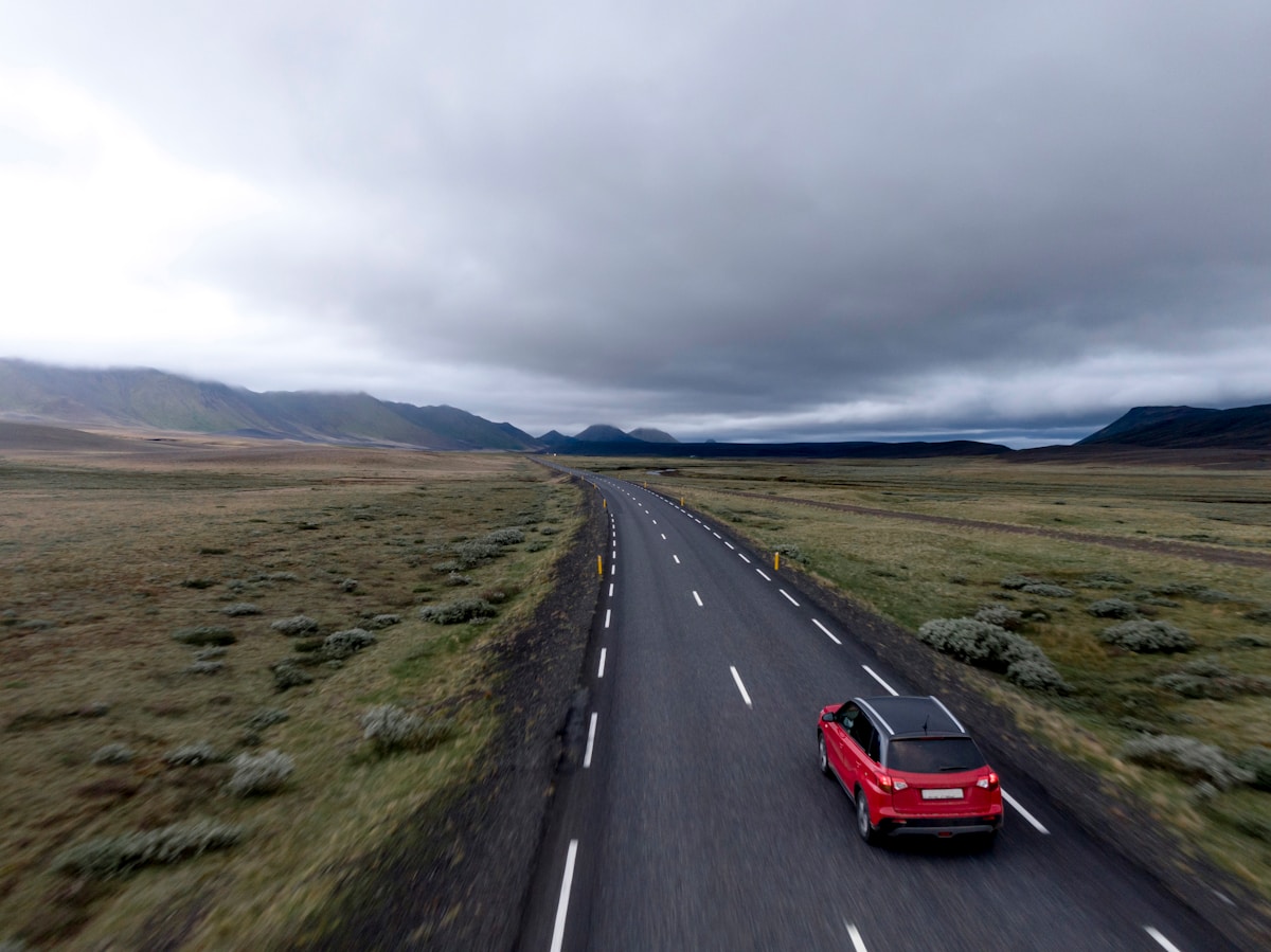 How to rent a car while traveling